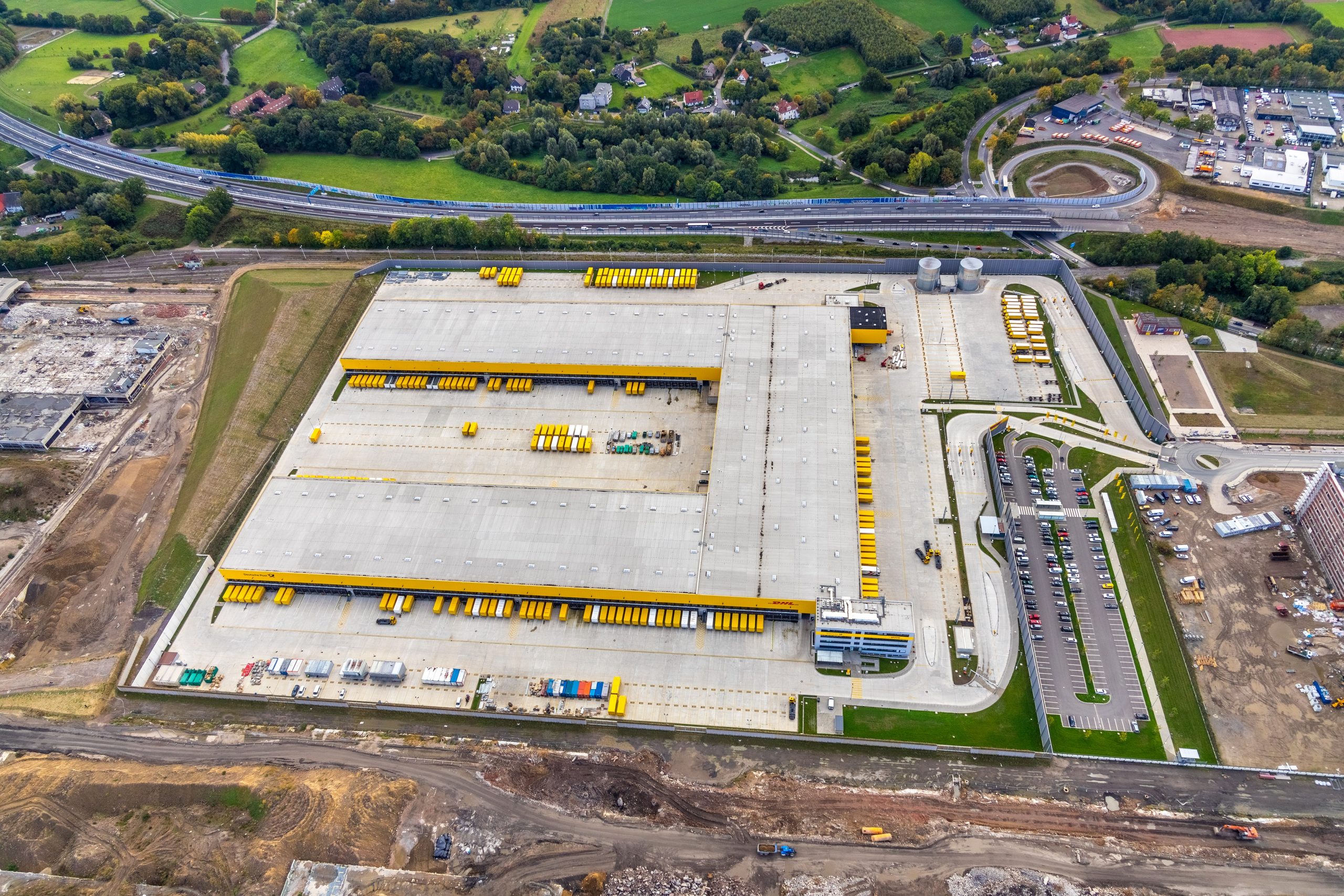 maximaliseren Onderwijs Voldoen DHL opent mega warehouse in Bochum - Emerce