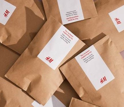 Krachtcel Bende Sneeuwstorm H&M Nederland stapt over op papieren verpakkingen - Emerce